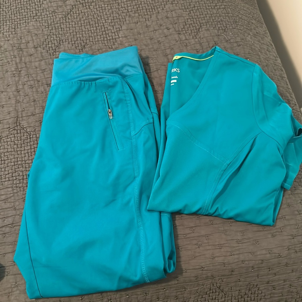 Healing hands scrubs